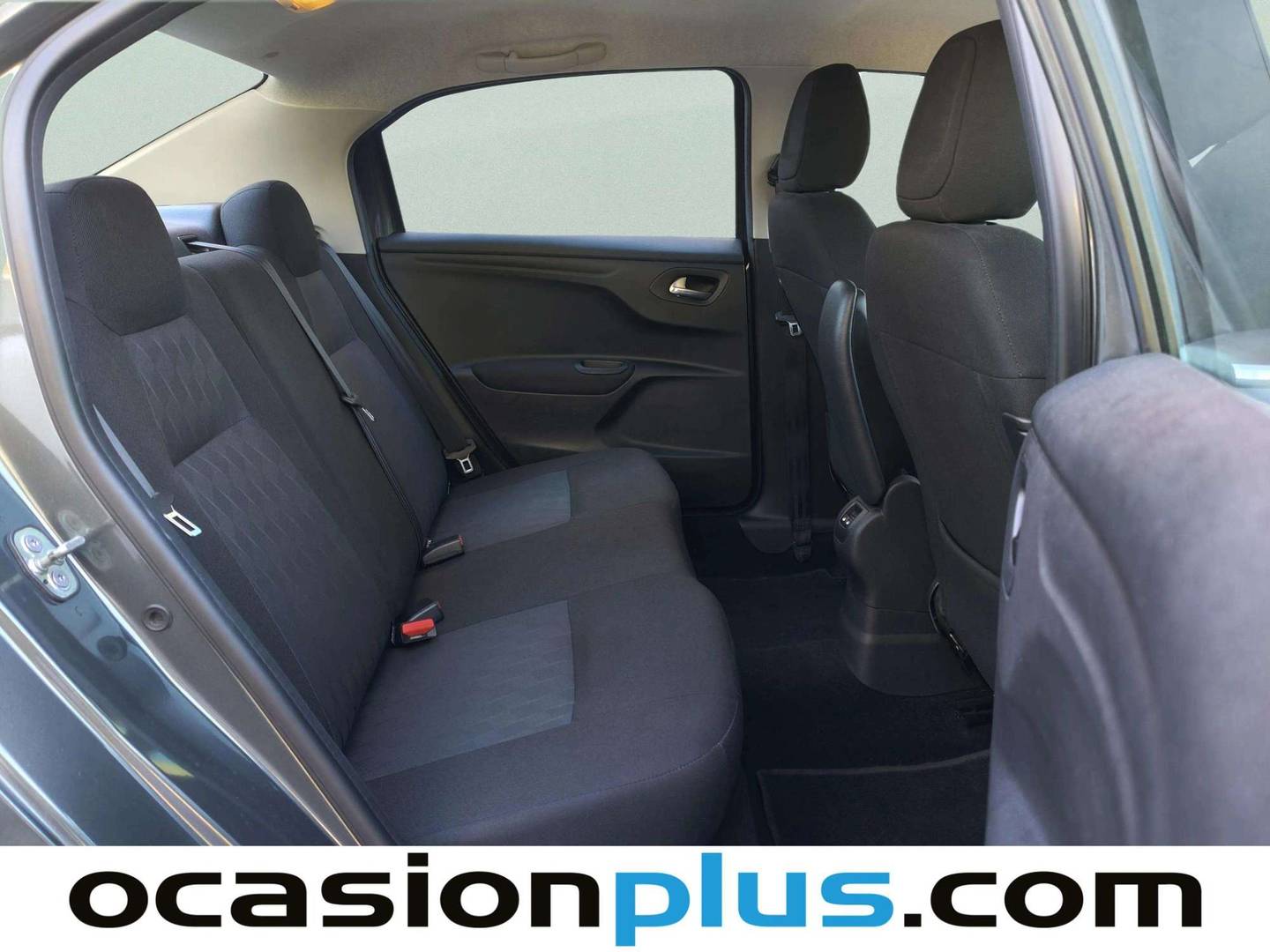 Citroën C-Elysée Citroën C-Elysee 1.2 VTi Exclusive (72 CV) al mejor precio