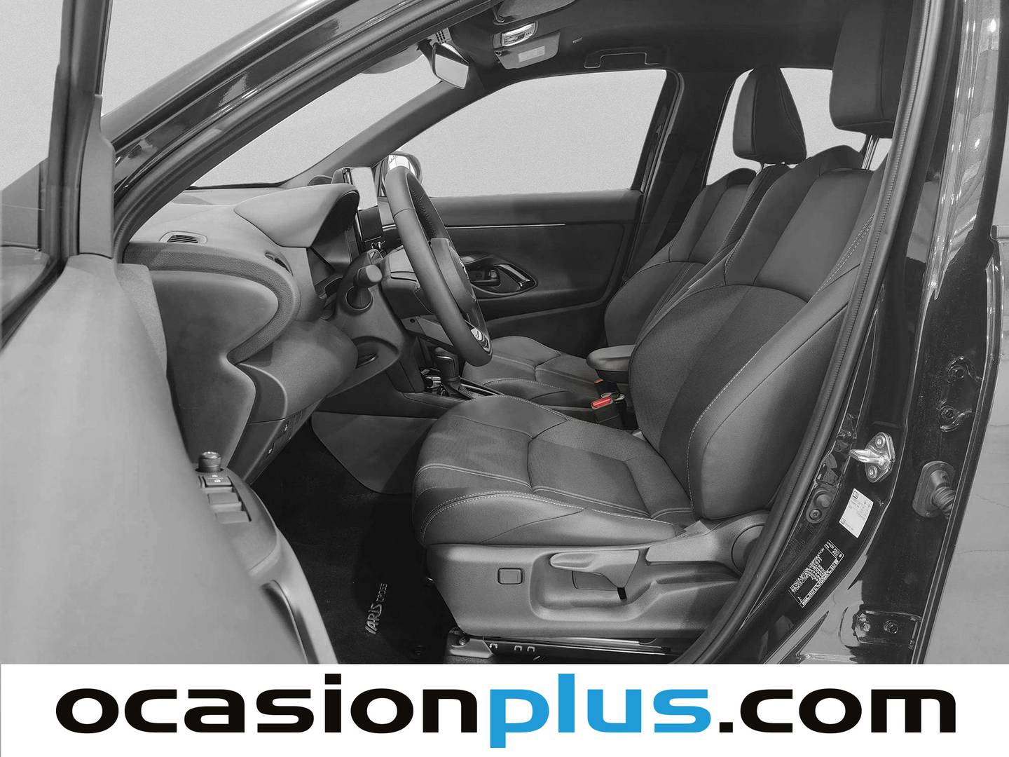 Foto asientos delanteros Toyota Yaris Cross Toyota Yaris Cross 130H Style (130 CV)