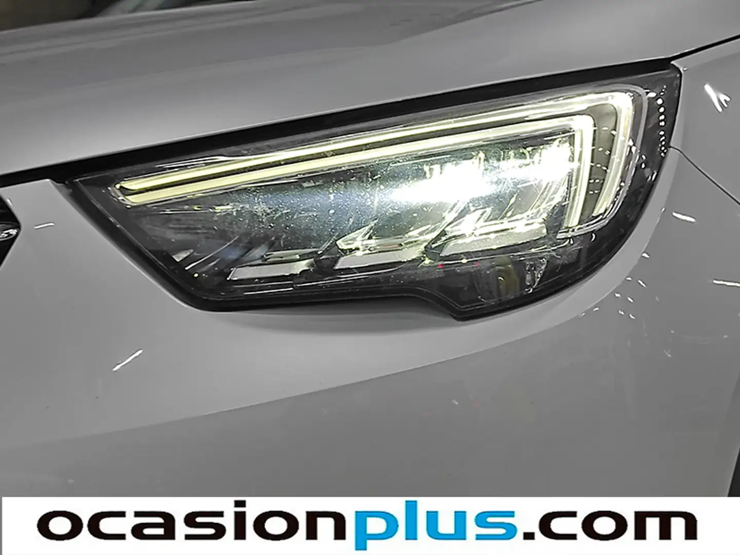 Foto Opel Crossland X Opel Crossland X 1.2 Innovation (130 CV)