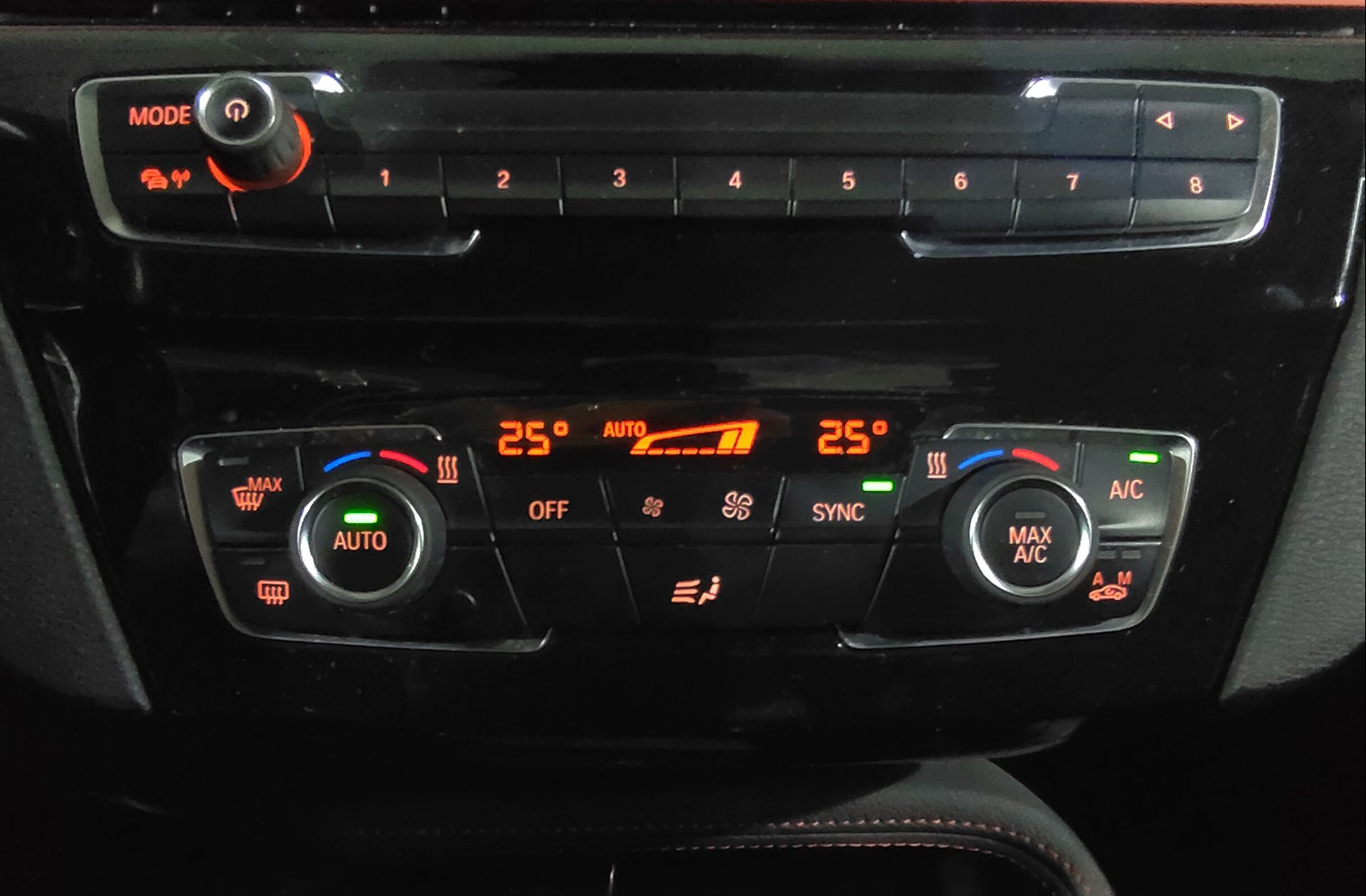 BMW X1 sDrive18i - foto 34