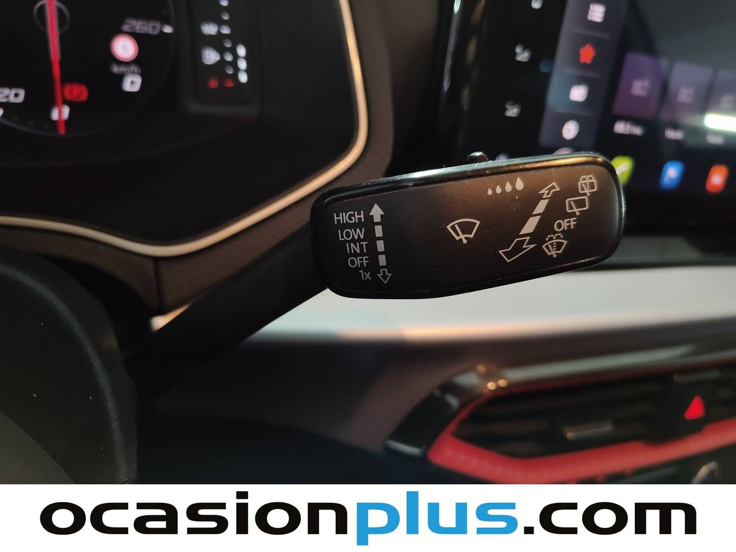 Foto Seat Arona SEAT Arona 1.0 TSI FR XL RX (110 CV)