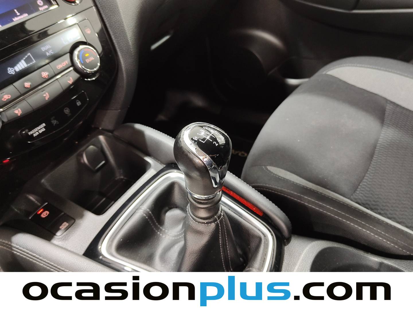 Nissan QASHQAI Nissan Qashqai DIG-T 140 N-Connecta (140 CV) de segunda mano
