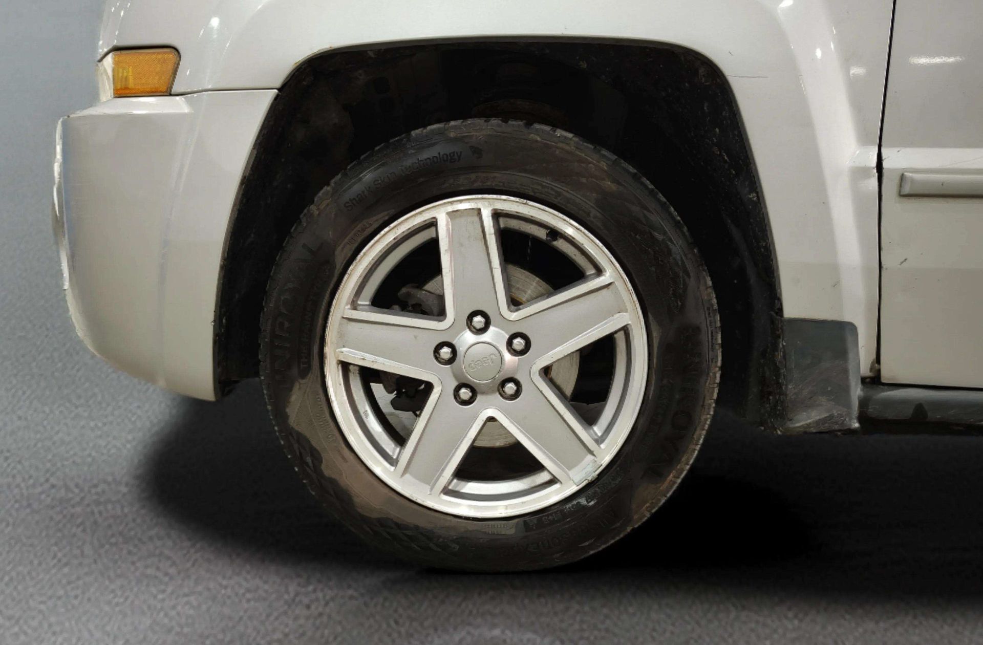 Jeep Patriot 2.0 CRD Limited 4x4 - foto 30
