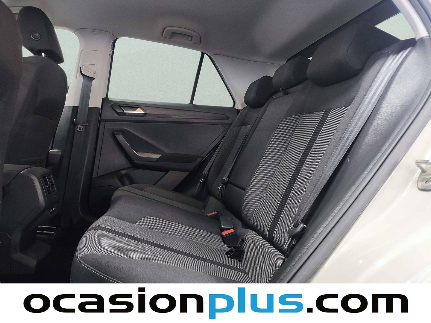 Foto asientos traseros Volkswagen T-Roc Volkswagen T-Roc Life 1.5 TSI (150 CV) DSG