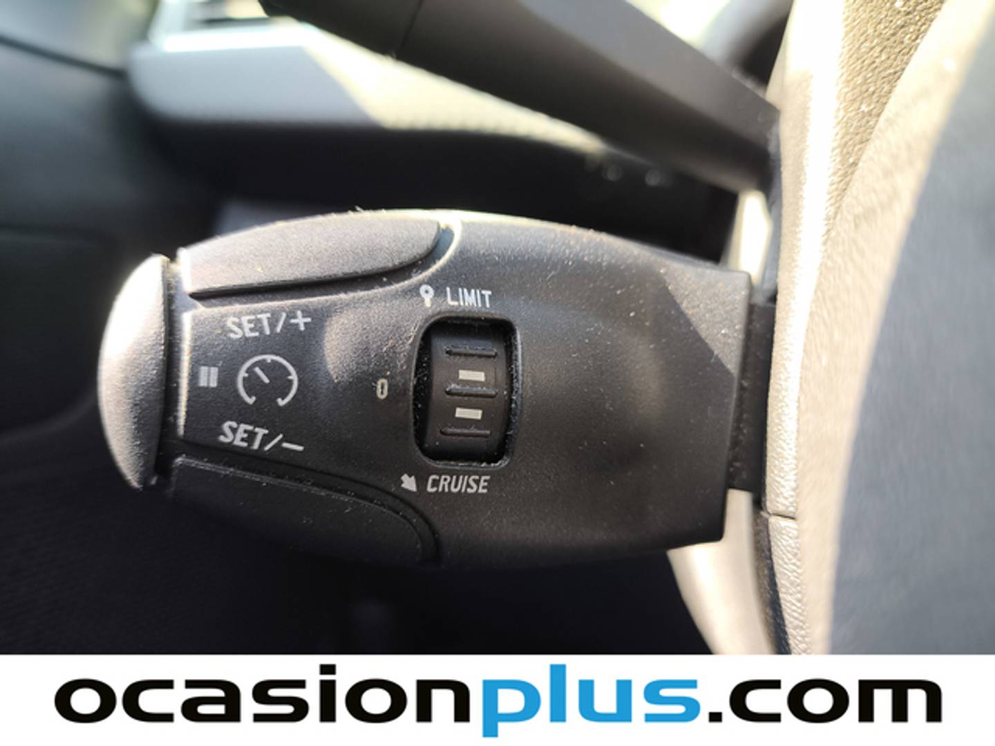 Accesorios del Peugeot 2008 Peugeot 2008 BlueHDi 120 S&S Allure (120 CV)