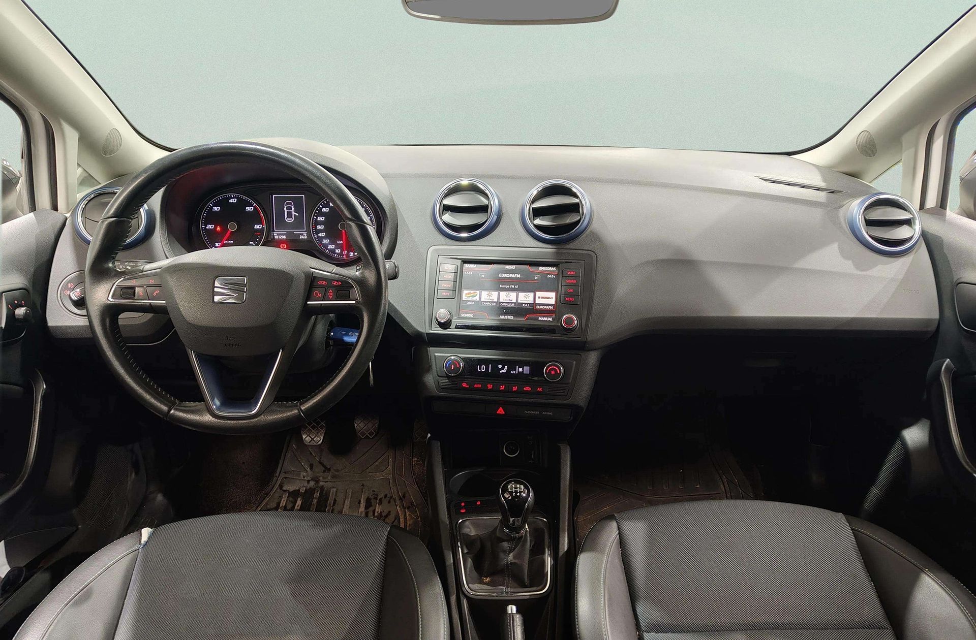 SEAT Ibiza 1.4 TDI Style Connect - foto 6