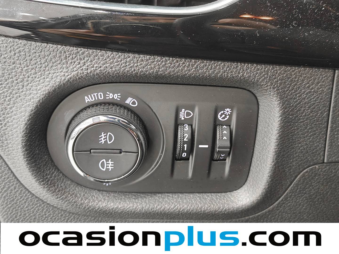 Extras del Opel Astra Opel Astra 1.6 CDTi Dynamic (110 CV)