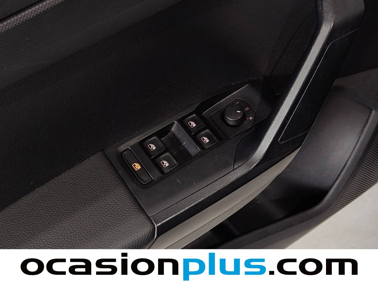 Seat Ibiza Seat Ibiza 1.0 MPI Reference XL (80 CV) gasolina