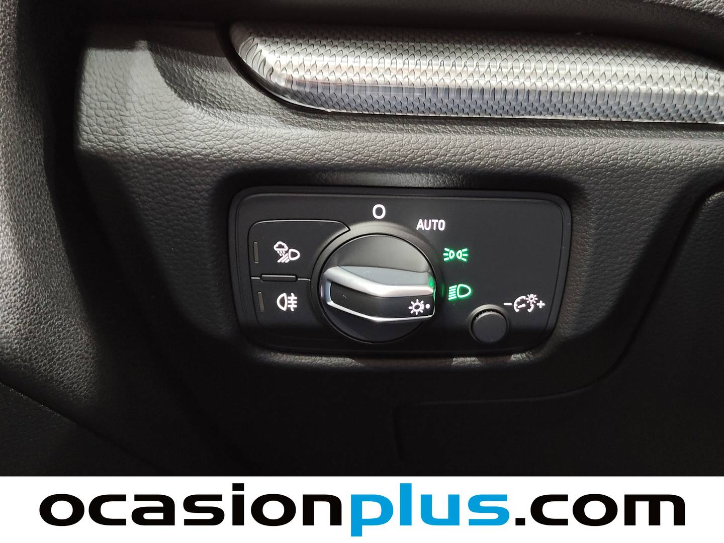 Acabados Audi A3 Audi A3 Sportback Design 30 g-tron (131 CV) S tronic