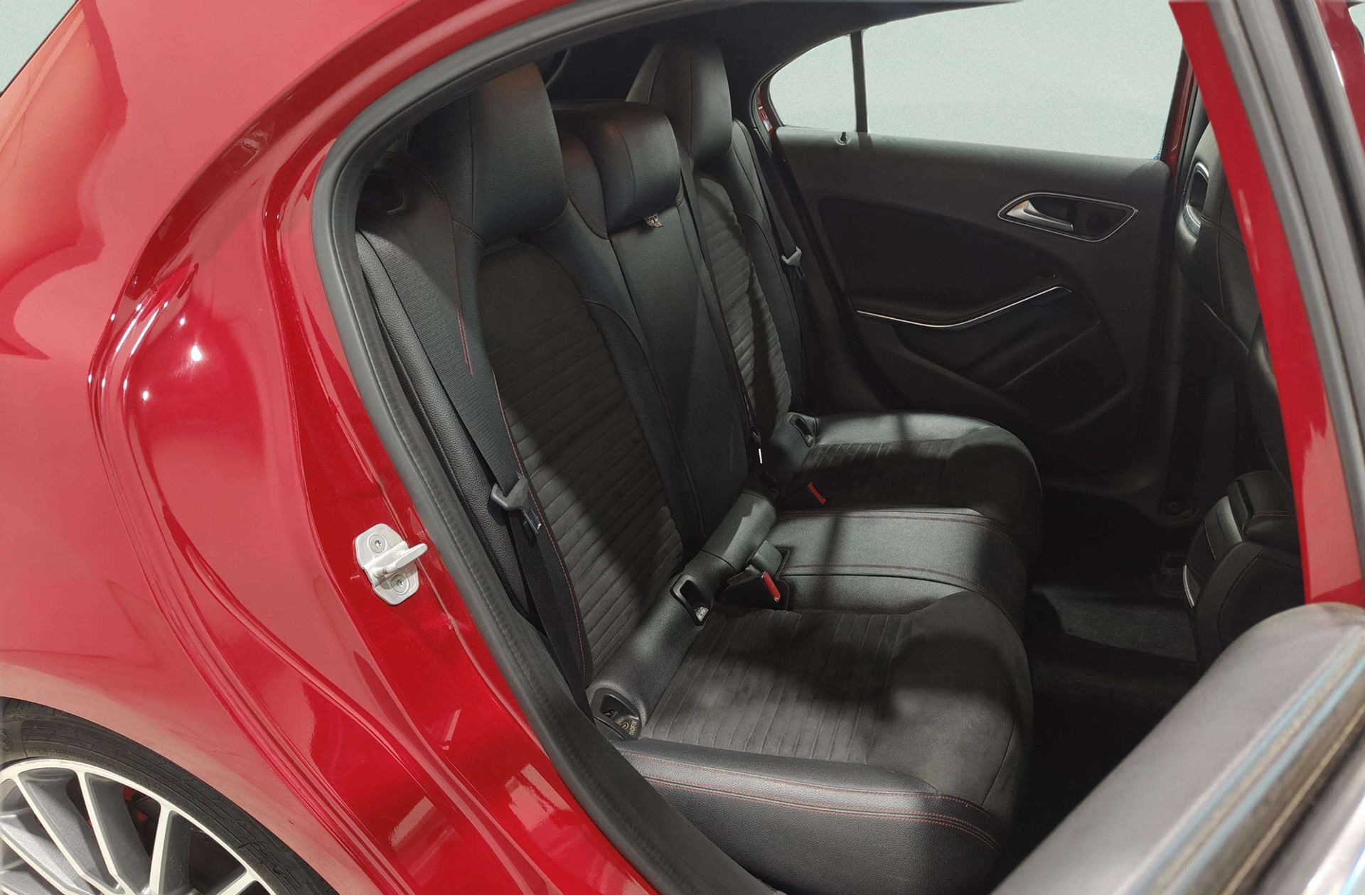 Mercedes-Benz Clase A 200 d - foto 19