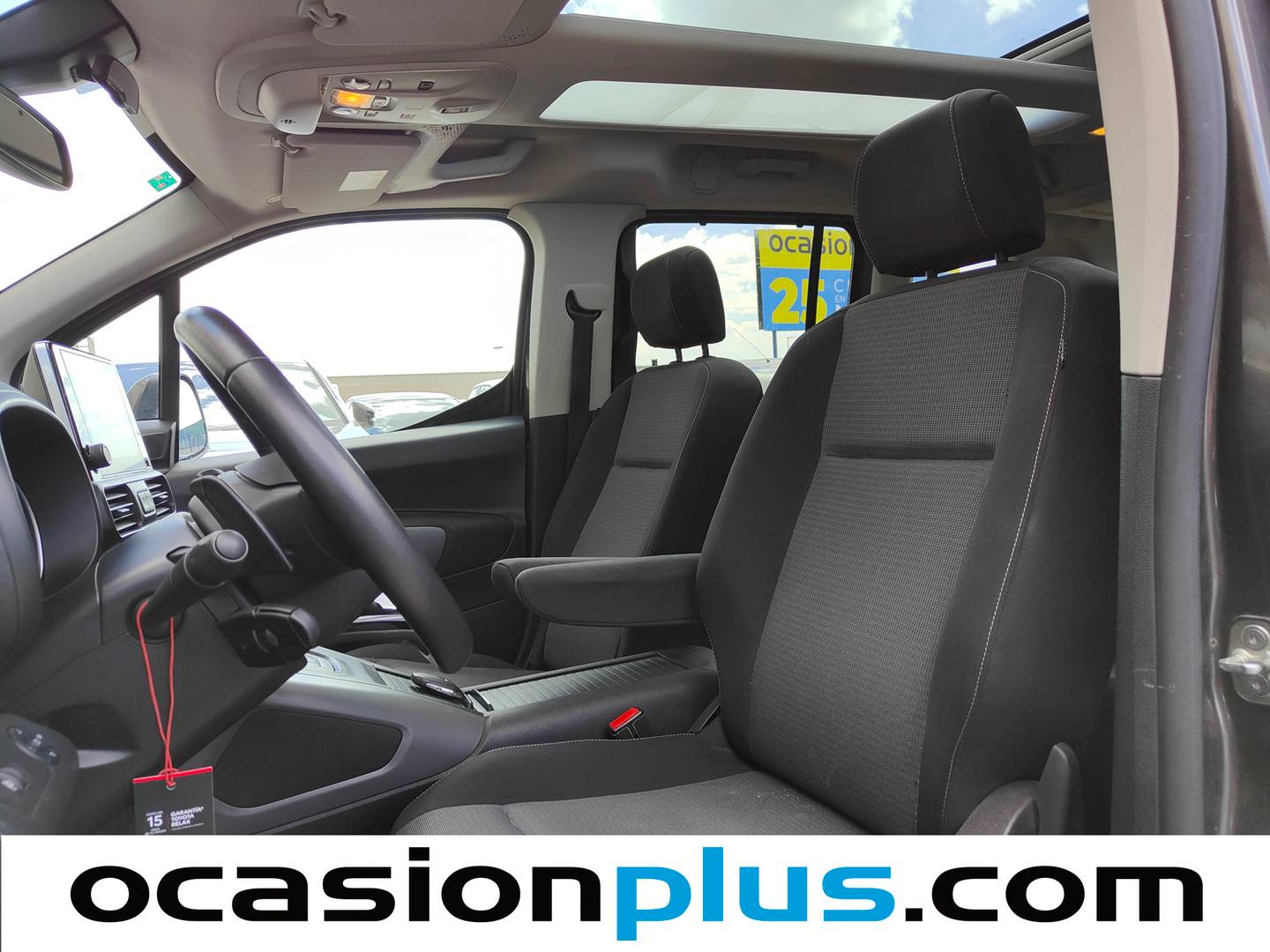 Foto asientos delanteros Toyota Proace City Verso Toyota Proace City Verso 1.5D Family Advance L1 Auto (131 CV)