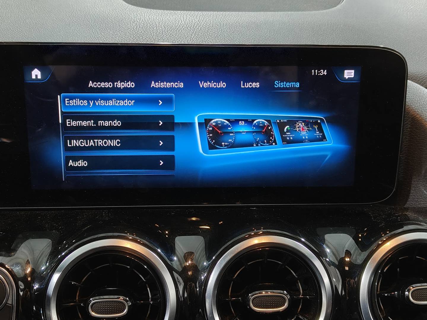 Foto Mercedes GLA Mercedes-Benz GLA 180 (136 CV) Pack AMG