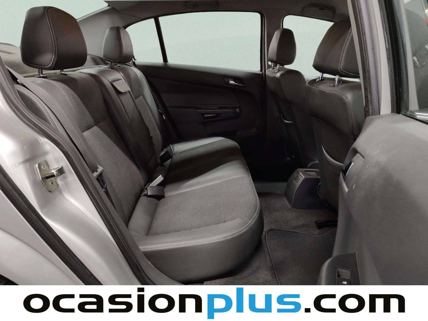 Opel Astra Opel Astra 1.7 CDTI Sedan Edition (100 CV) al mejor precio