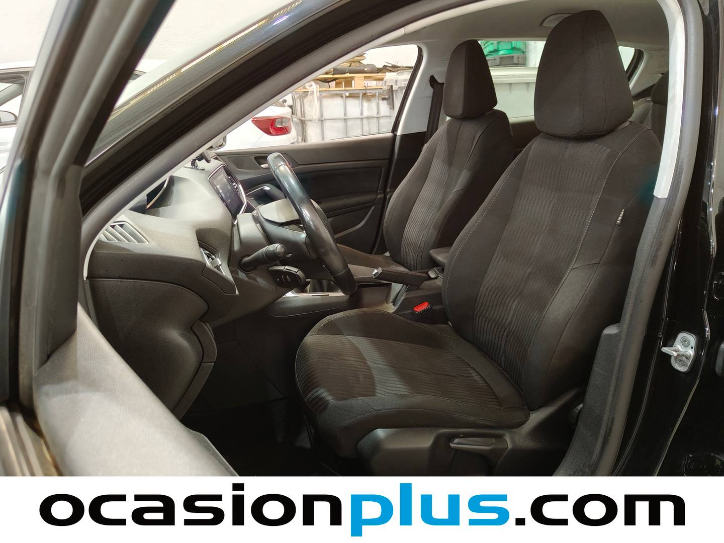 Foto asientos delanteros Peugeot 308 Peugeot 308 1.6 HDI FAP Active (92 CV)