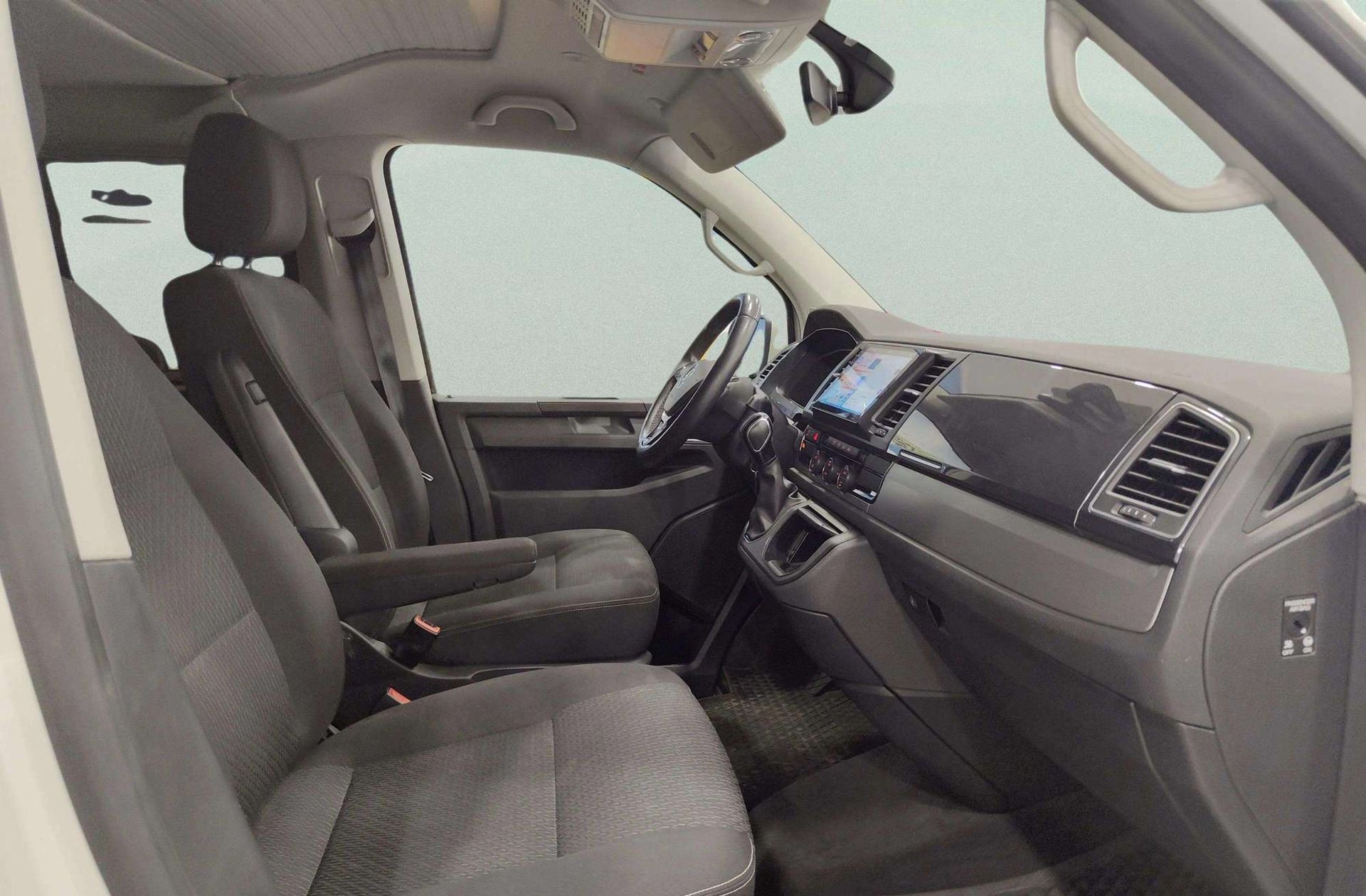 Volkswagen California Beach 2.0 TDI BMT DSG Semi-Camperizada 5 plazas - foto 13