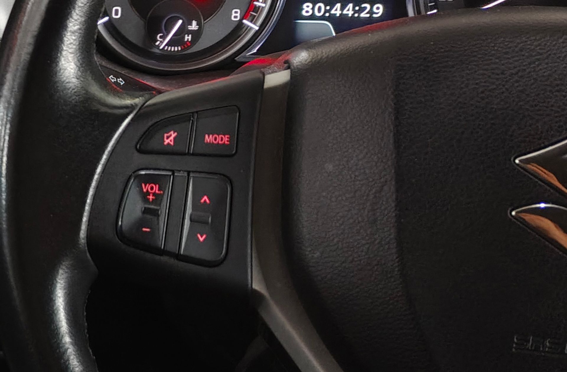 Suzuki Vitara 1.4 Turbo Mild Hybrid GLE - foto 24