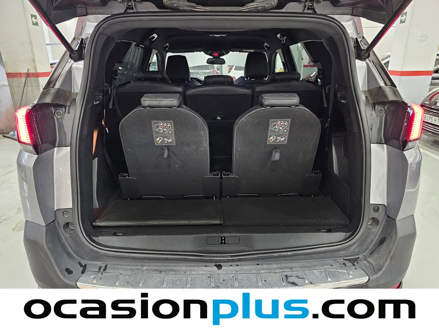 Foto Peugeot 5008 Peugeot 5008 PureTech 130 S&S Allure Pack EAT8 (130 CV) 7 PLAZAS