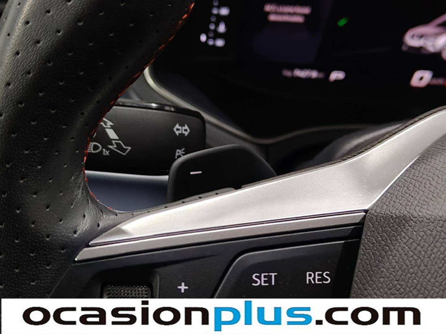 Foto Seat Arona SEAT Arona 1.5 TSI FR Plus DSG (150 CV)