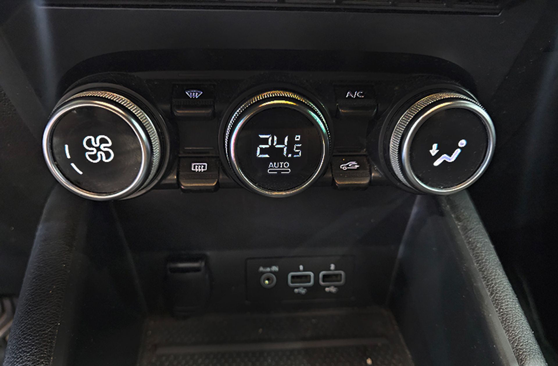 Renault Captur Zen E-Tech Híbrido enchufable - foto 31