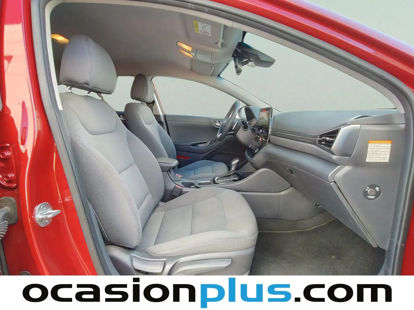 Foto Hyundai IONIQ Hyundai Ioniq 1.6 GDI HEV Tecno DCT (141 CV)