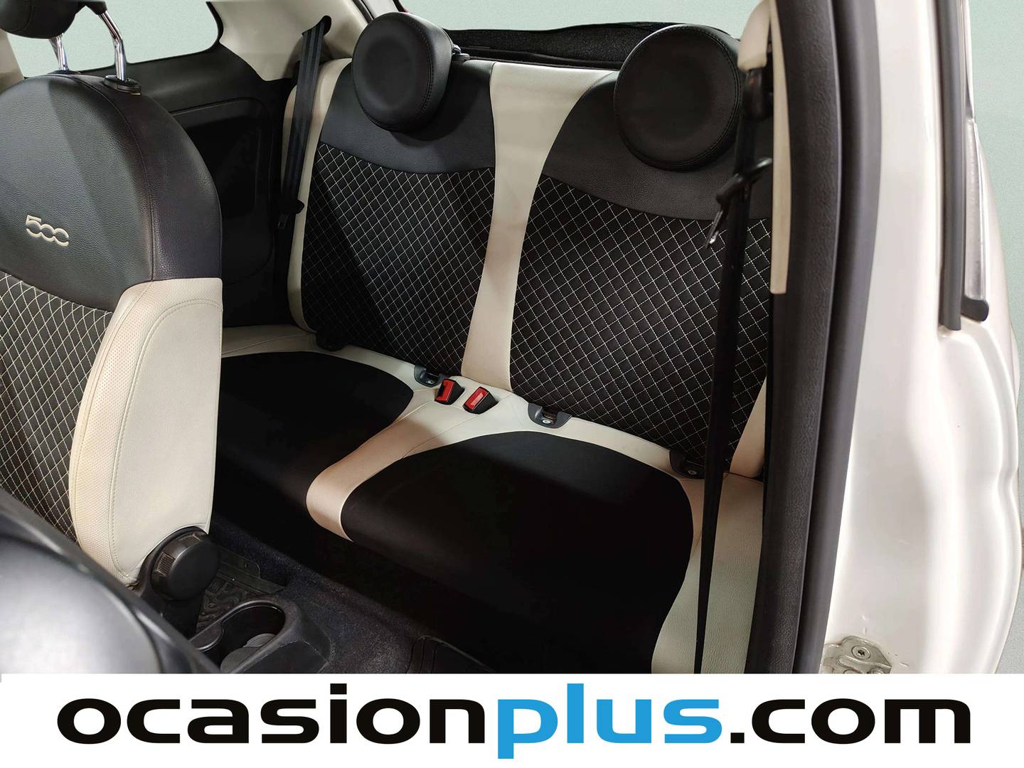 Foto asientos traseros Fiat 500 Fiat 500 1.0 Hybrid Dolcevita (70 CV)