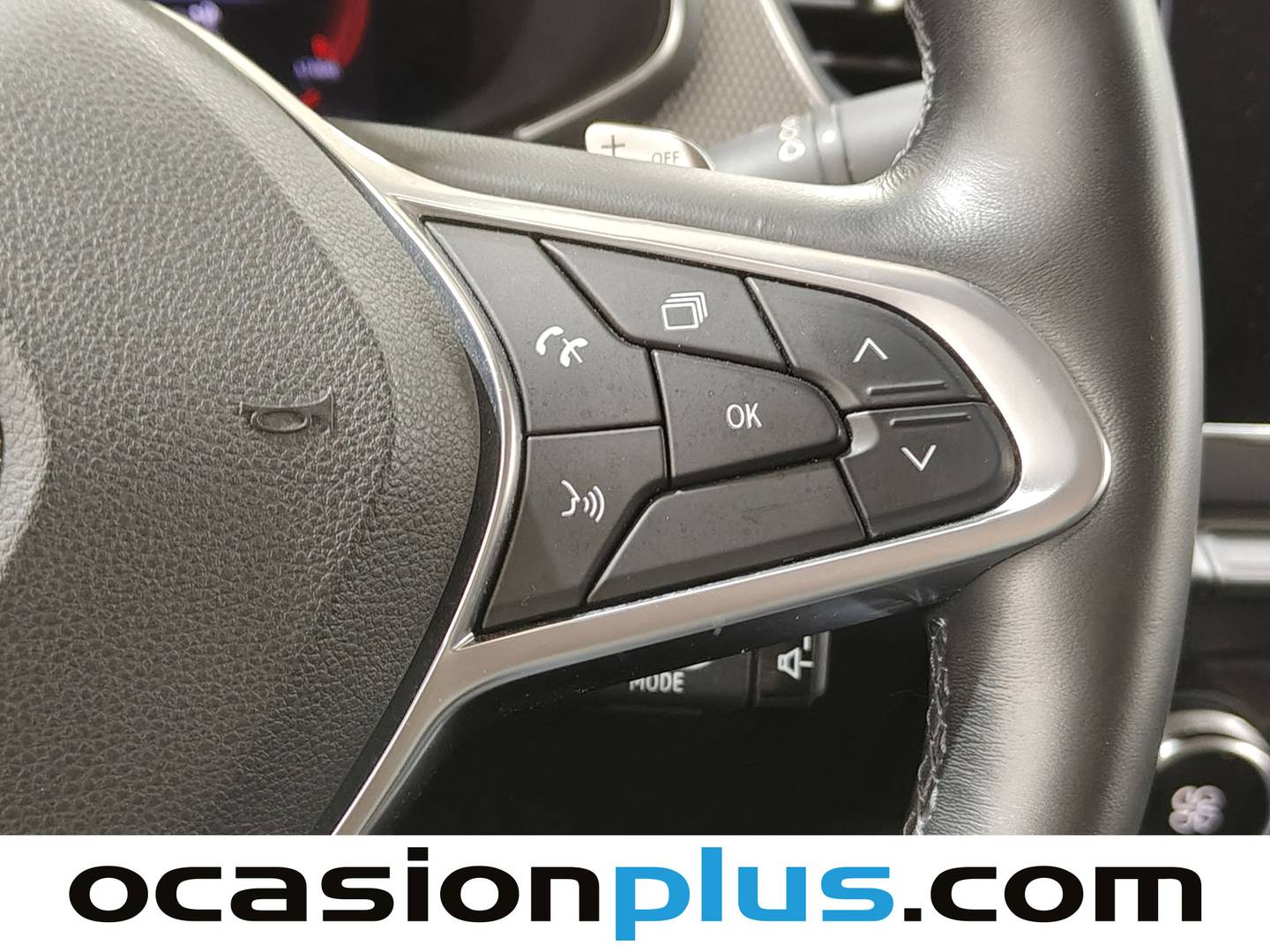 Foto Renault Arkana Renault Arkana Zen TCe (140 CV) EDC Microhíbrido