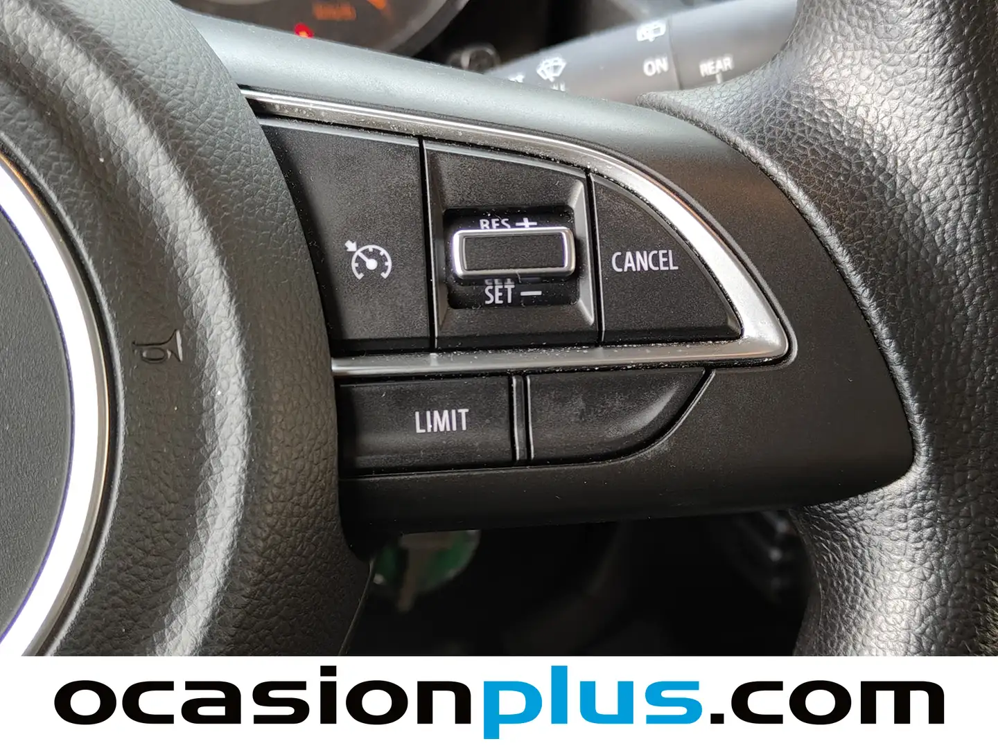 Foto Suzuki Jimny Suzuki Jimny 1.5 Pro (102 CV)