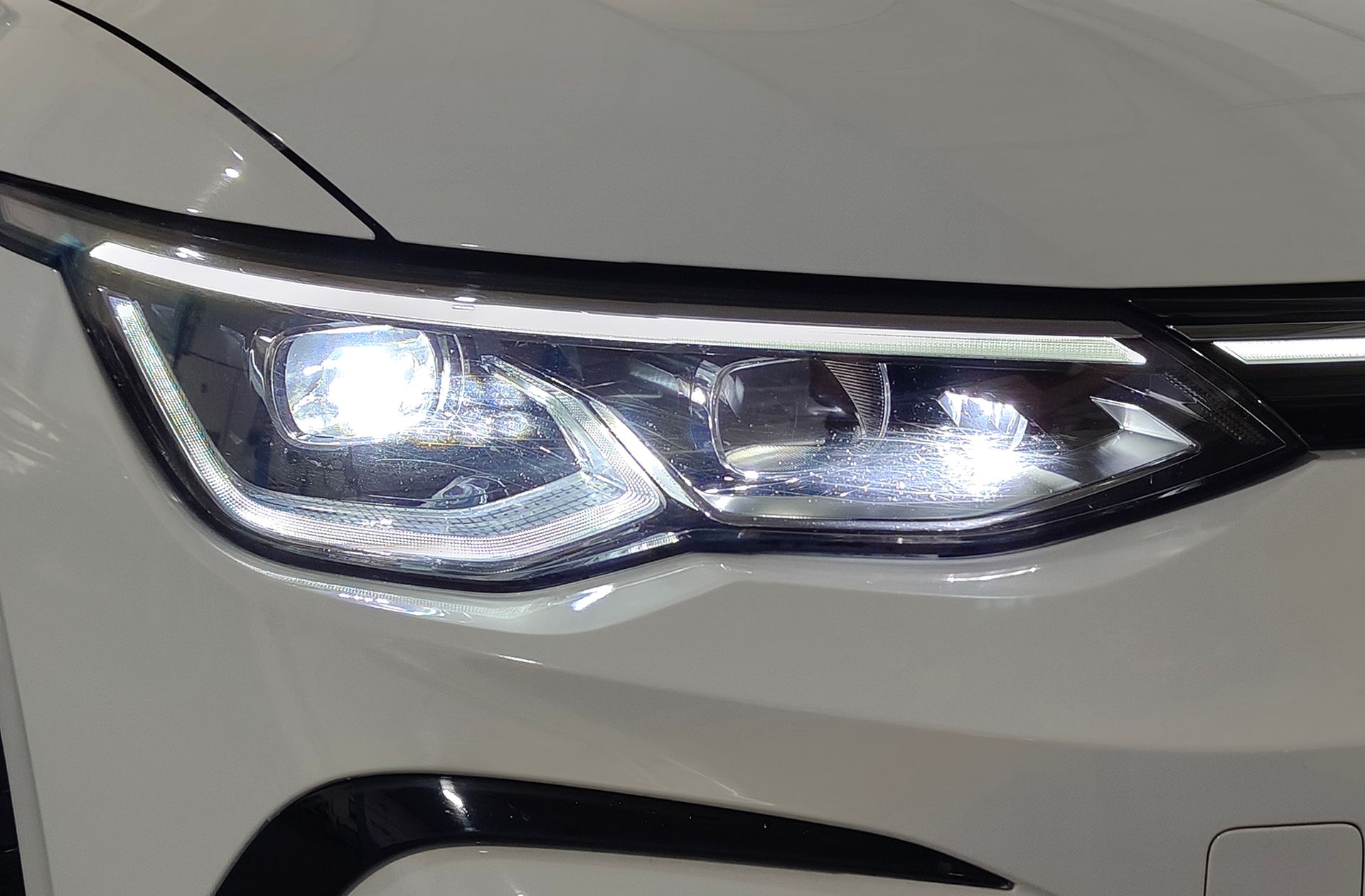 Volkswagen Golf R-Line 1.5 eTSI DSG - foto 18