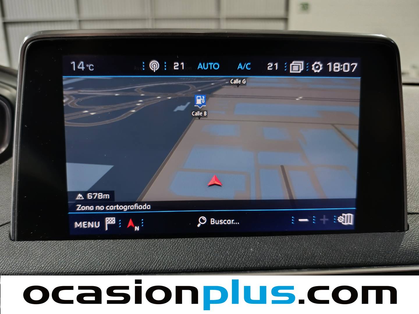 Foto Peugeot 3008 Peugeot 3008 BlueHDI 130 S&S Allure 96 kW (130 CV)