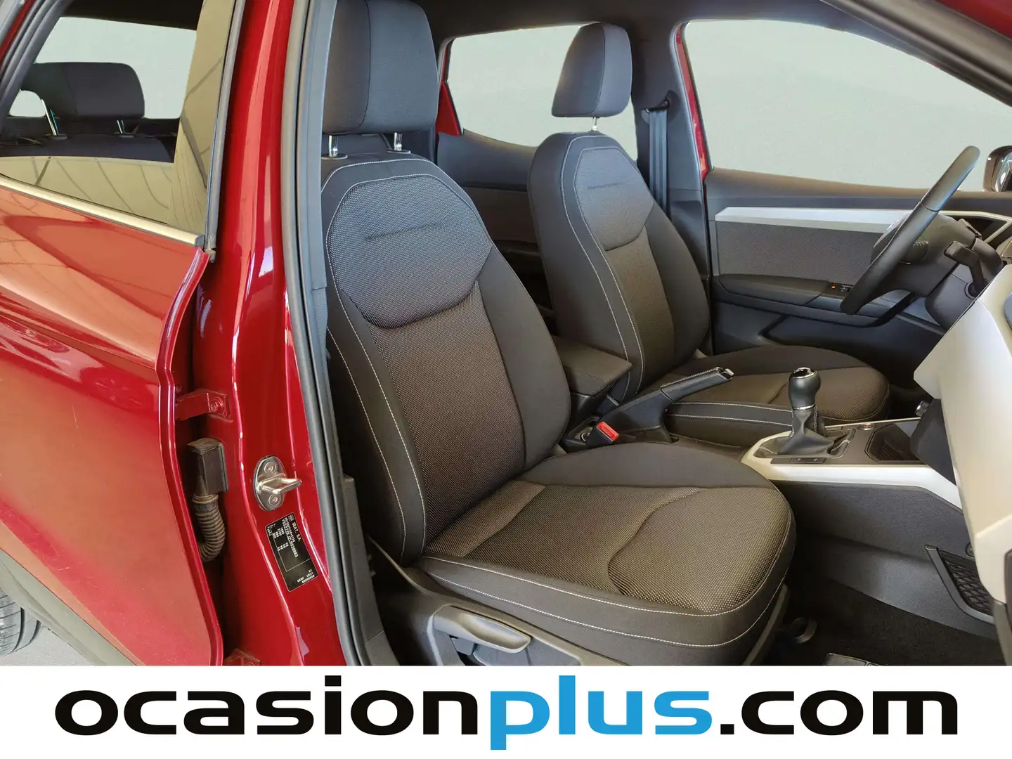 Foto Seat Arona SEAT Arona 1.0 TSI Ecomotive S&S Xcellence Edition (115 CV)