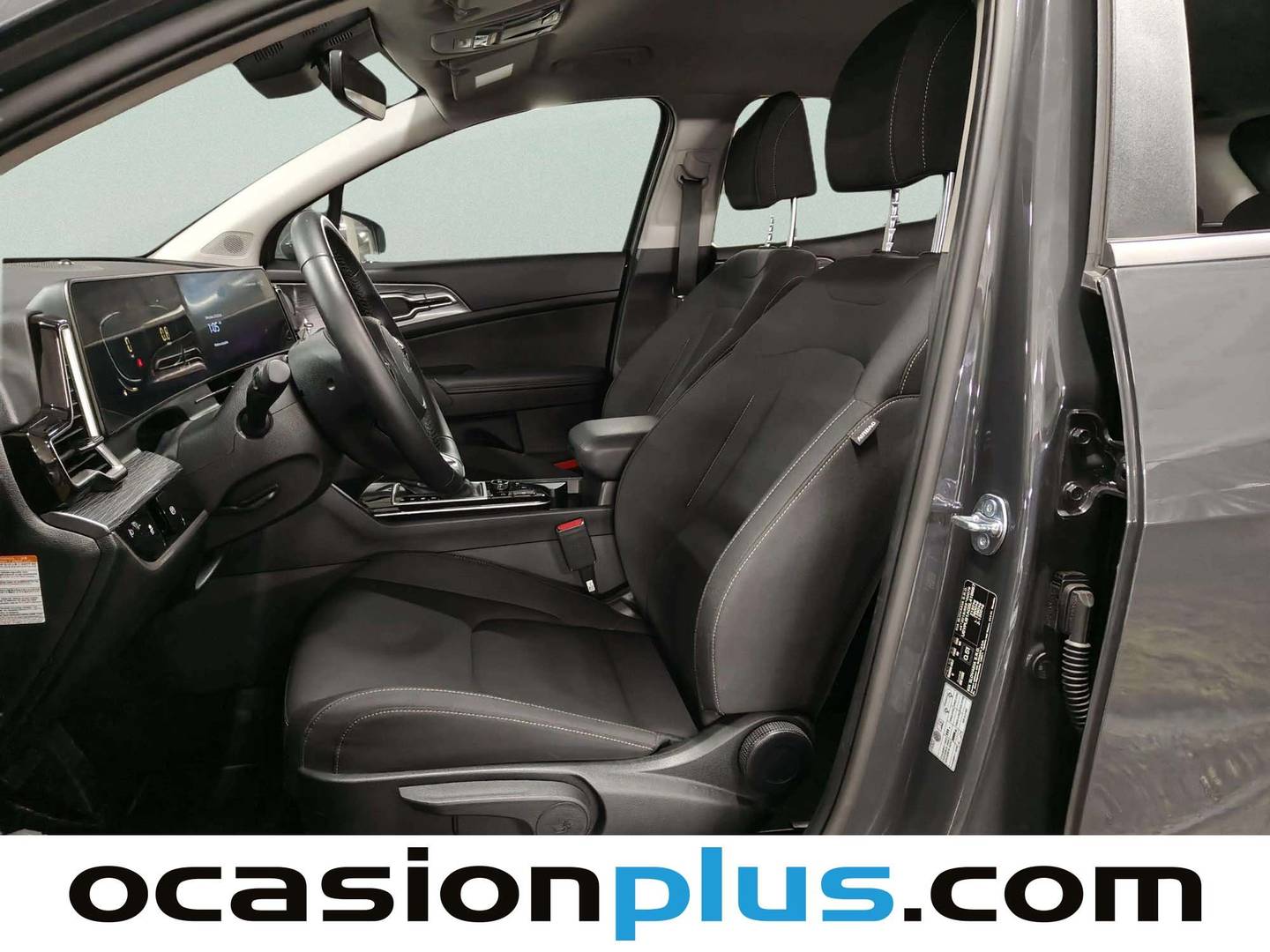 Foto asientos delanteros KIA Sportage Kia Sportage 1.6 CRDi MHEV Business 4x2 DCT (136 CV)