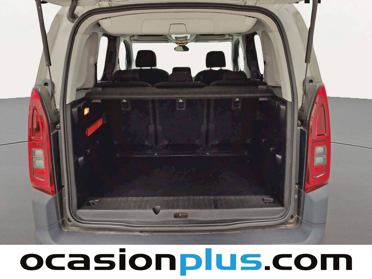Fotos maletero Citroën Berlingo Citroën Berlingo BlueHDi 100 S&S Talla M Shine (102 CV)