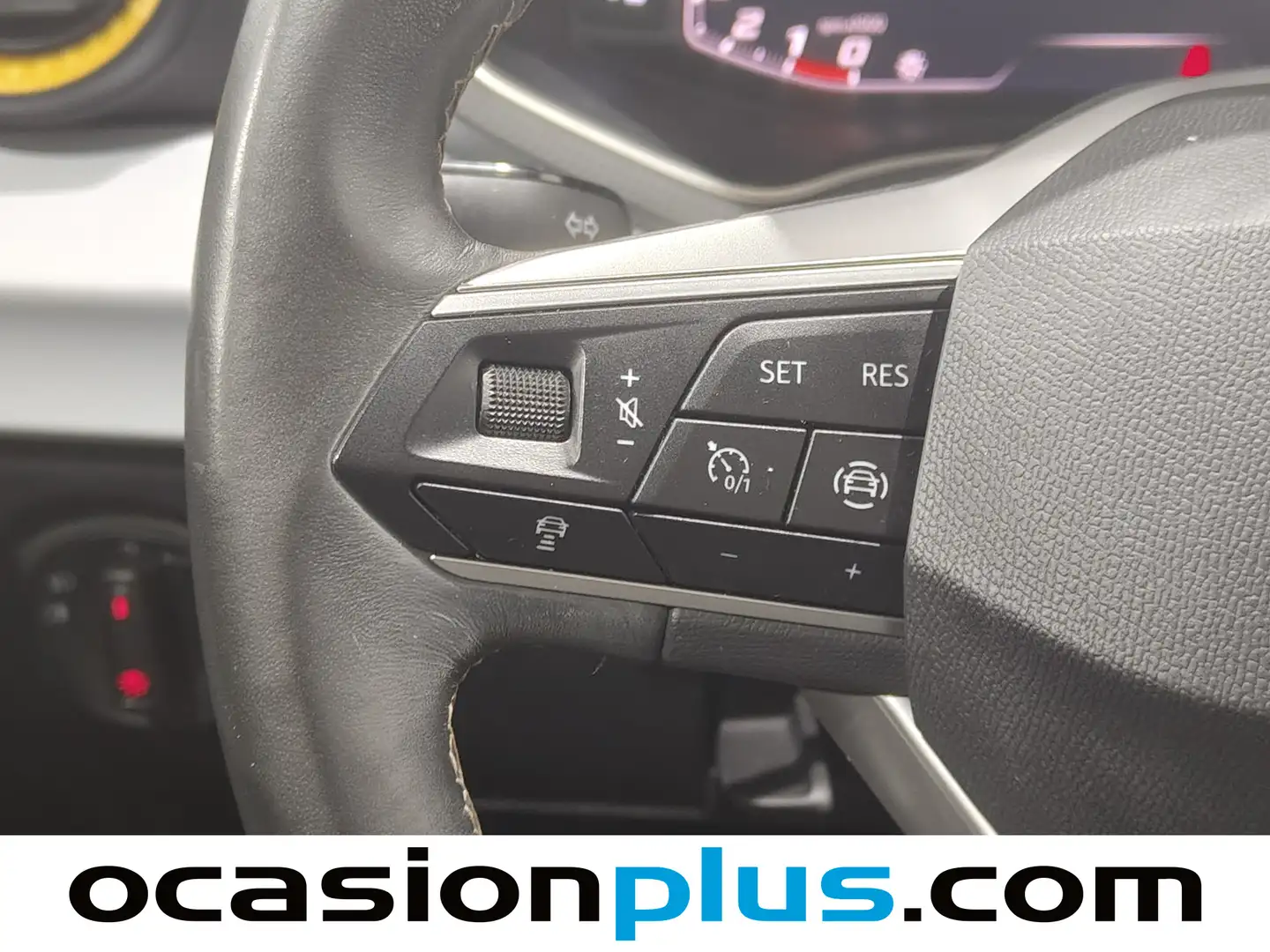 Foto Seat Arona SEAT Arona 1.0 TSI Style Plus (110 CV)