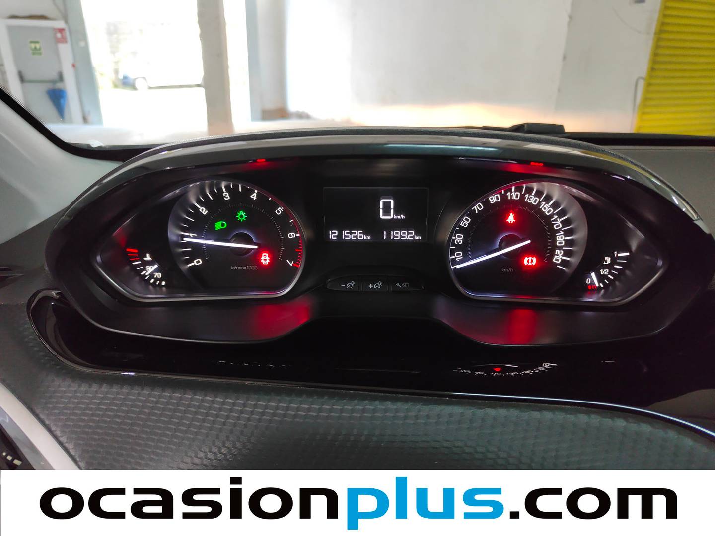 Foto Peugeot 208 Peugeot 208 PureTech Signature (82 CV)