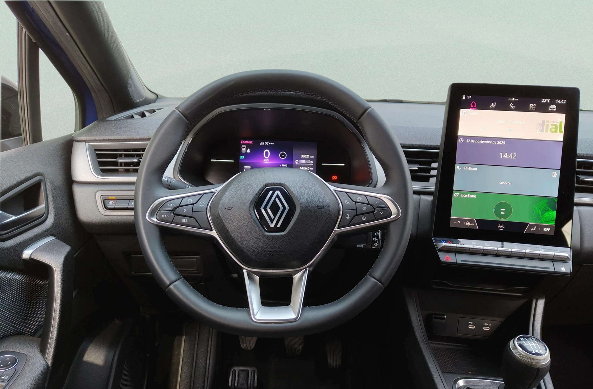 Renault Captur Techno TCe - foto 21