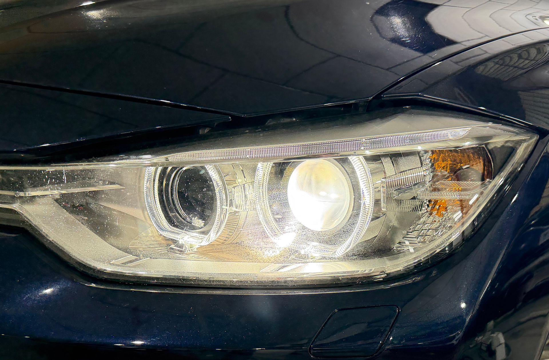 BMW Serie 3 318d - foto 13