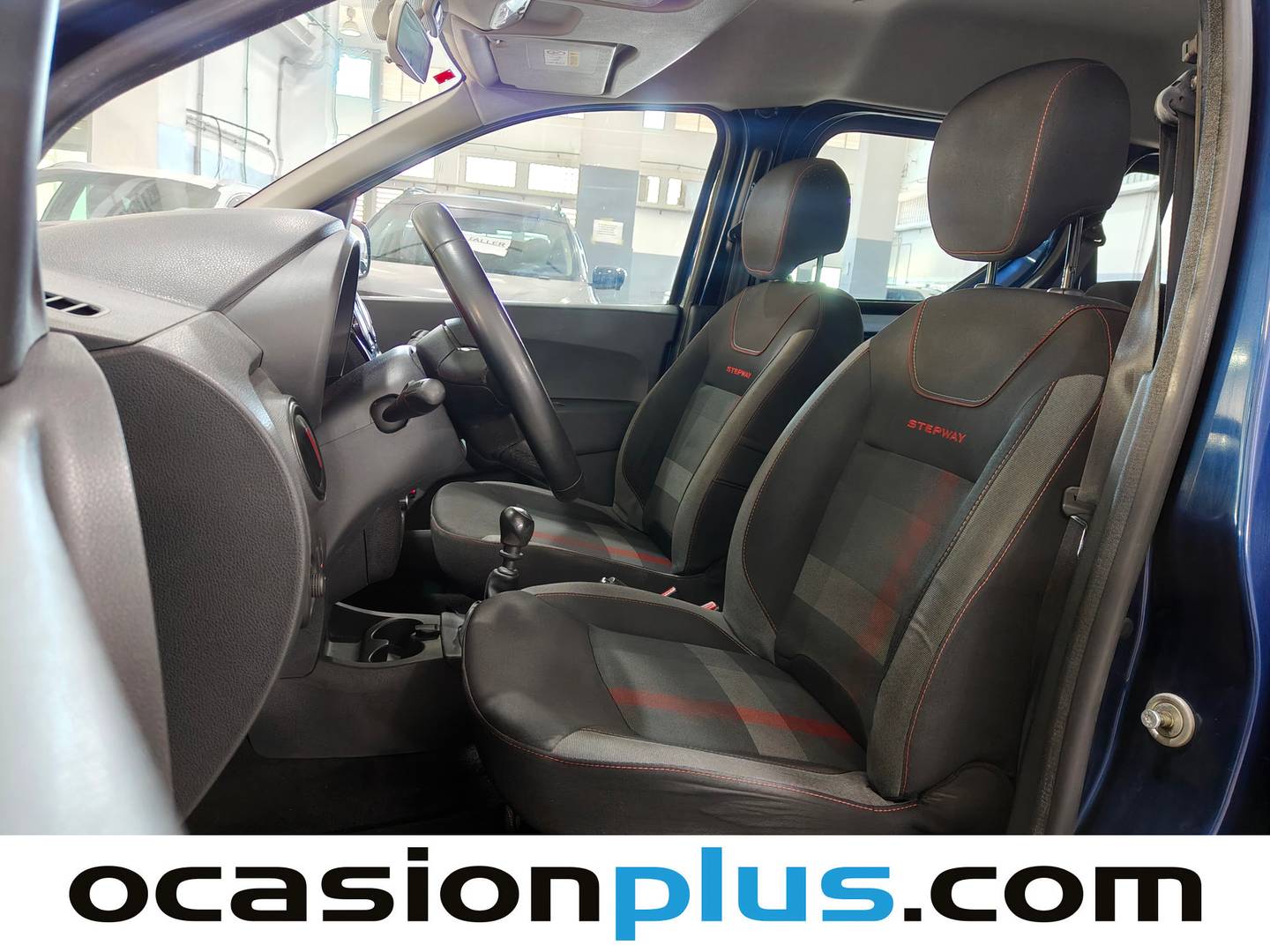 Foto asientos delanteros Dacia Dokker Dacia Dokker Serie Limitada Xplore Blue dCi  (95 CV)