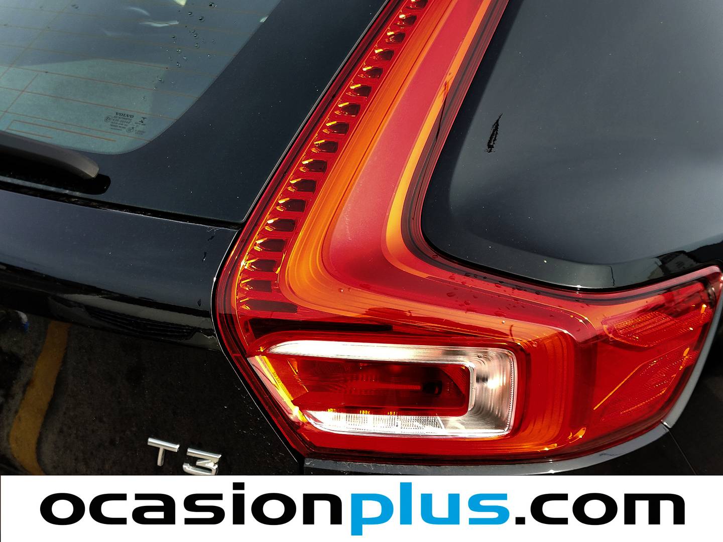 Volvo XC40 Volvo XC40 T3 Momentum Pro Auto (163 CV) km 0