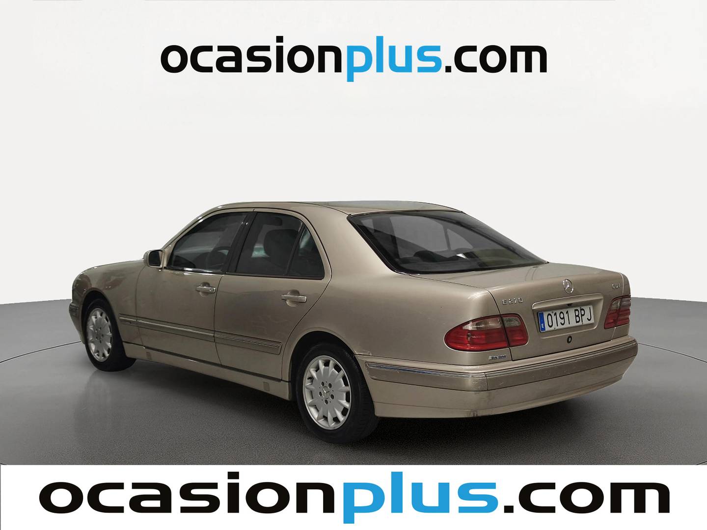 Foto delantera Mercedes Clase E Mercedes Clase E E 270 CDI Elegance (170 CV) derecha