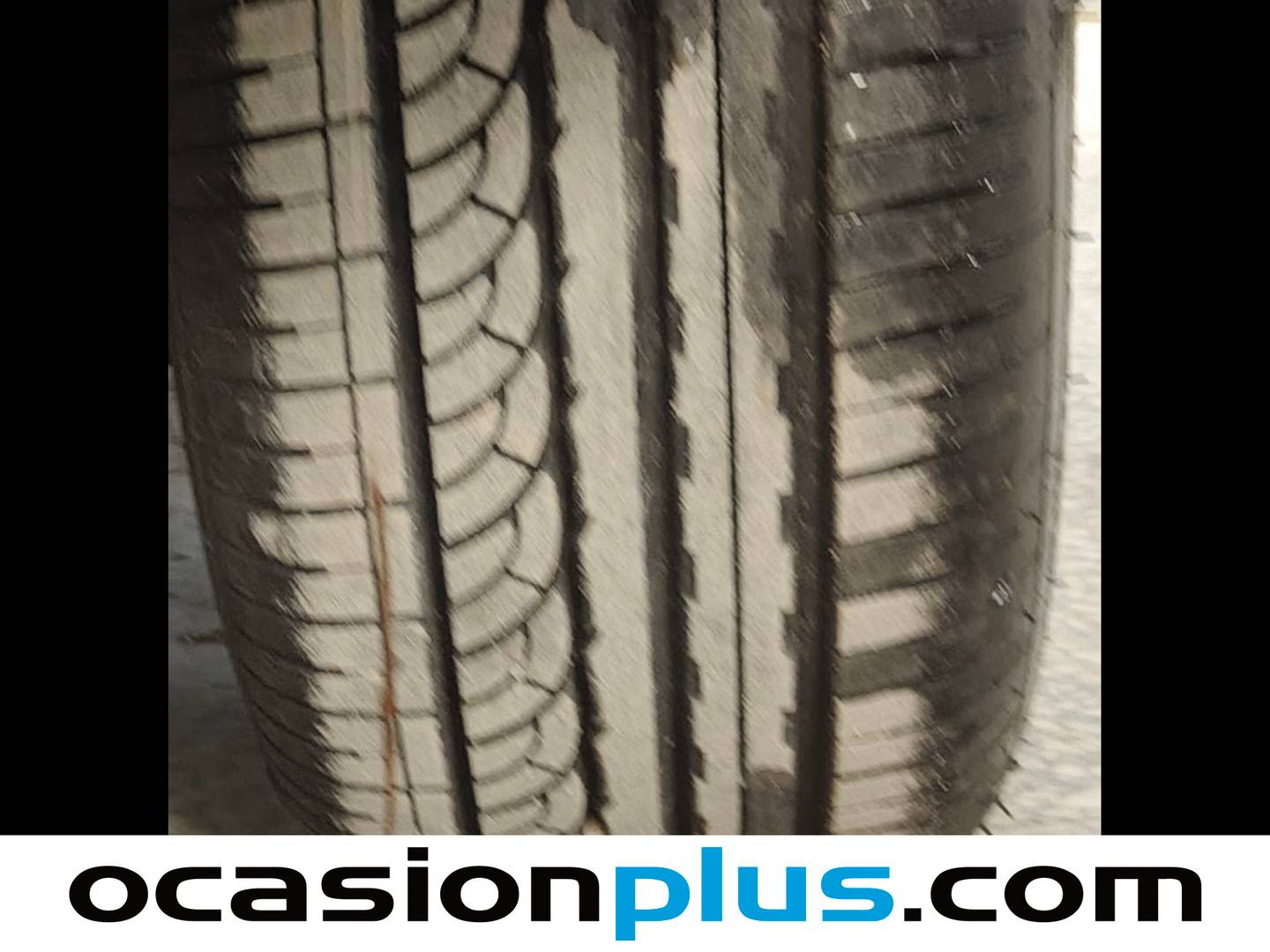 Foto Peugeot 2008 Peugeot 2008 PureTech 110 S&S Signature (110 CV)