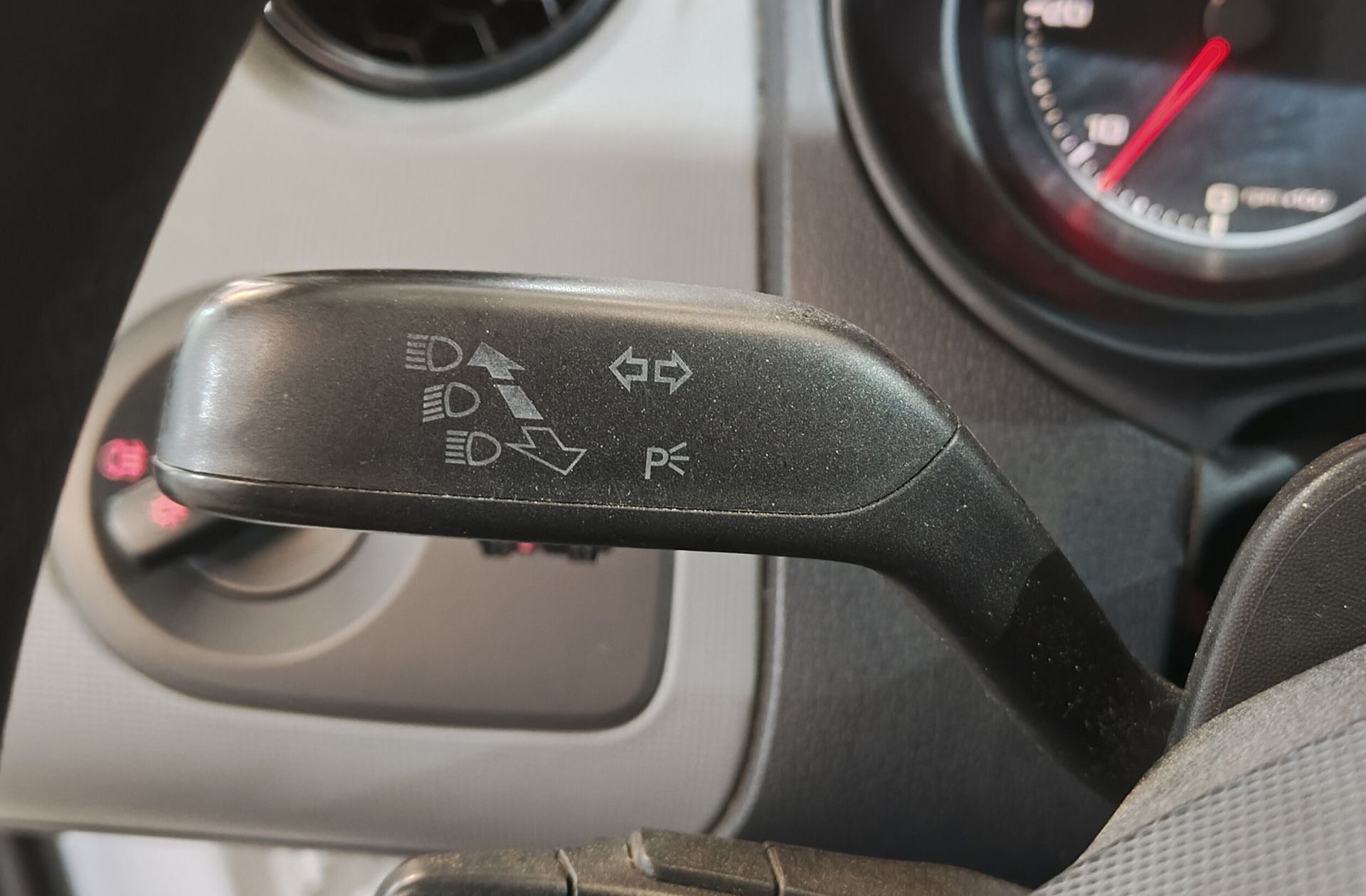 SEAT Ibiza 1.6 TDI Reference - foto 22