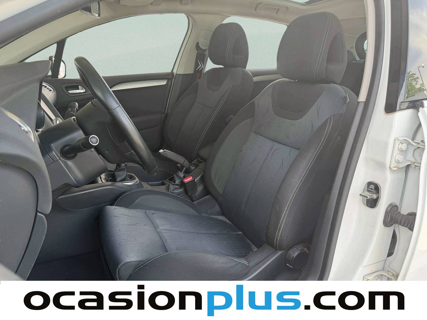Foto asientos delanteros Citroën C4 Citroën C4 1.6 VTi Collection  (120 CV)
