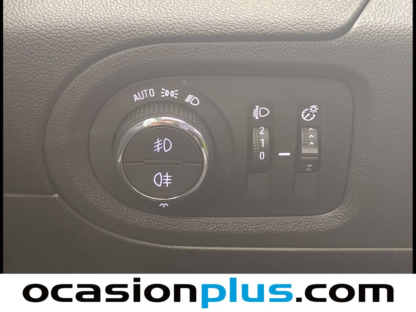Equipamiento del Opel Grandland X Opel Grandland X 1.2 Turbo S&S Design Line (130 CV)