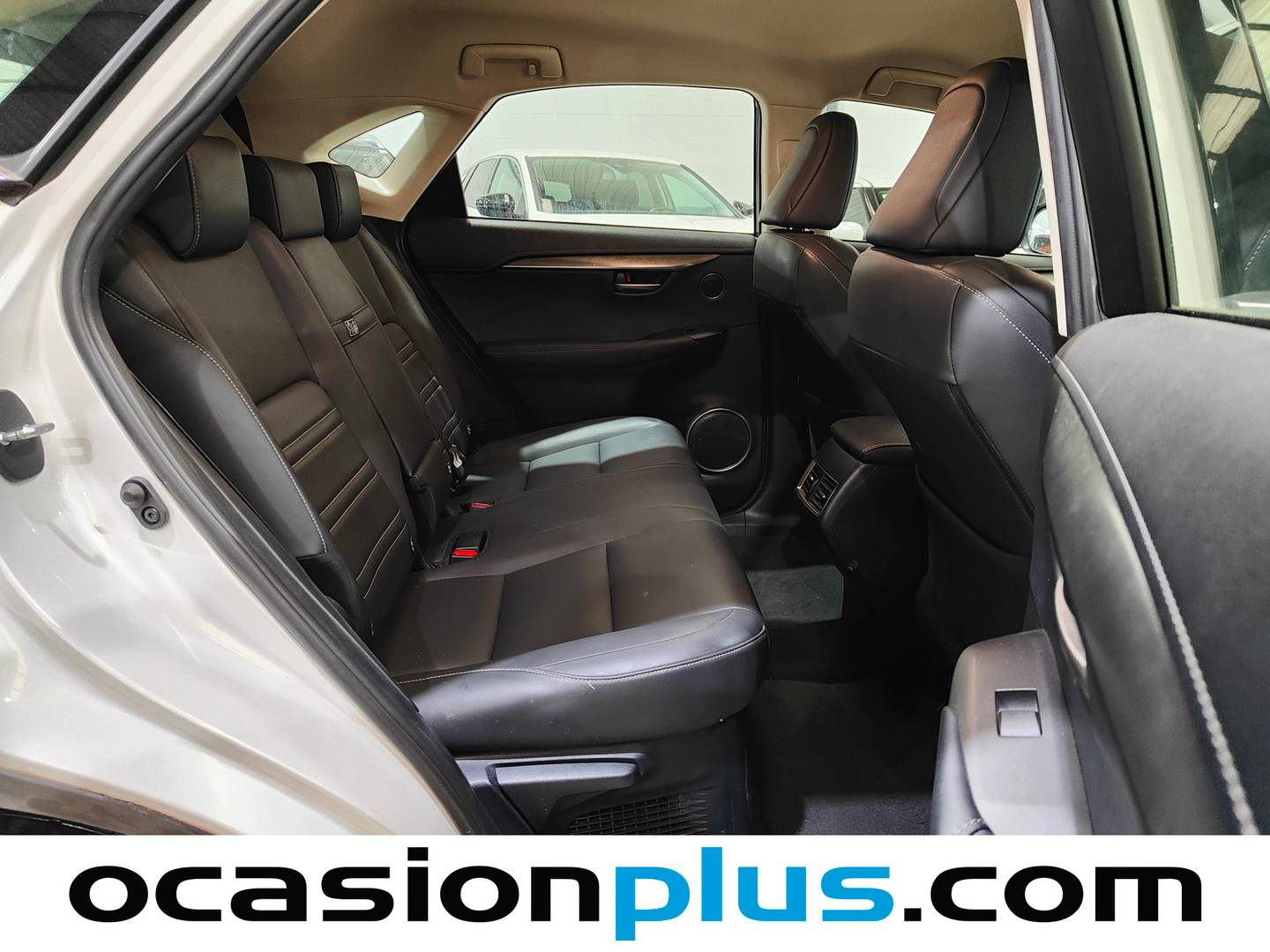 Foto Lexus NX Lexus NX 300h Executive Tecno 4WD (197 CV) GLP