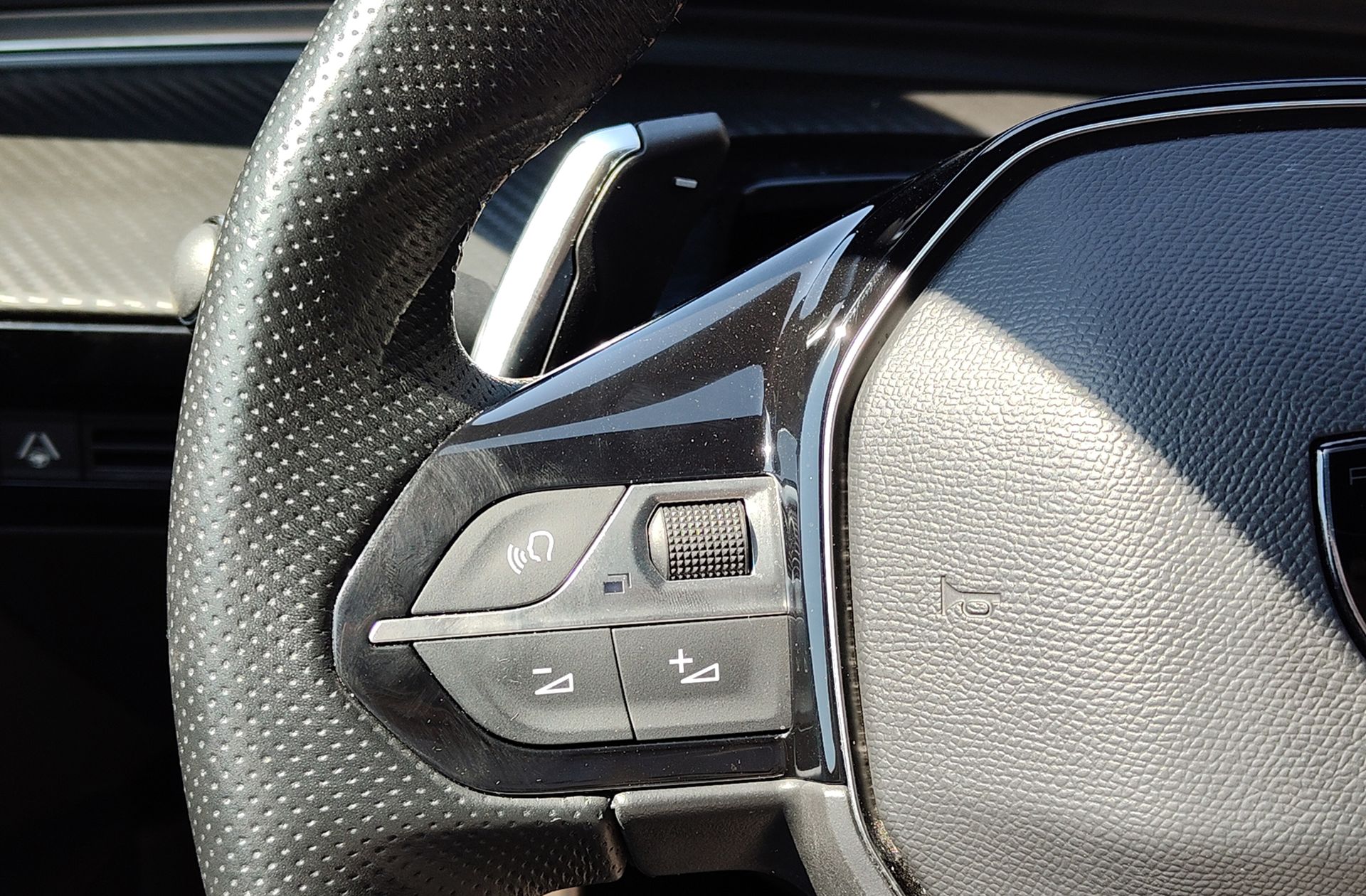 Peugeot 508 SW BlueHDi 130 GT EAT8 - foto 30