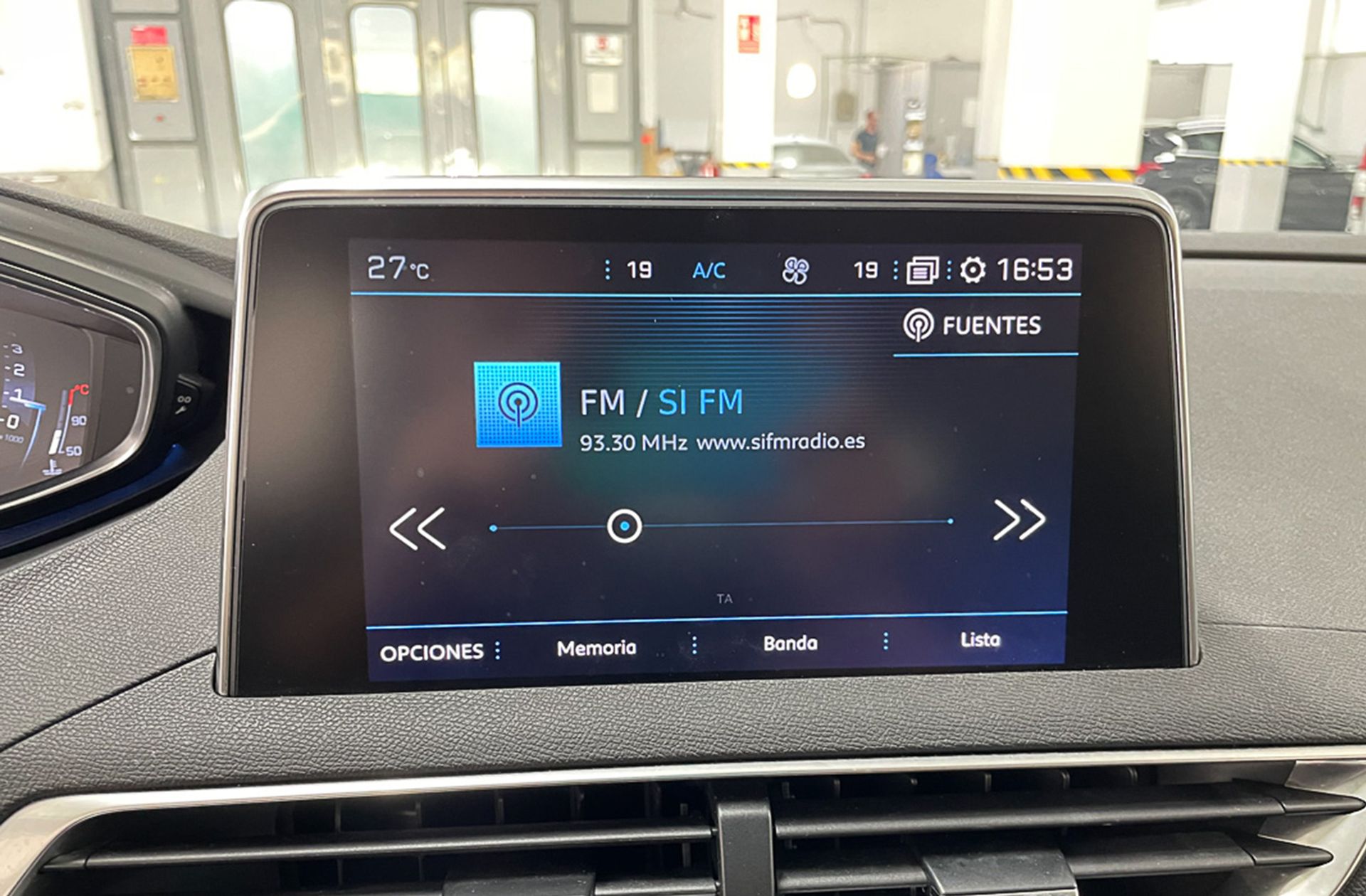 Peugeot 5008 PureTech 130 Allure 7 plazas - foto 34