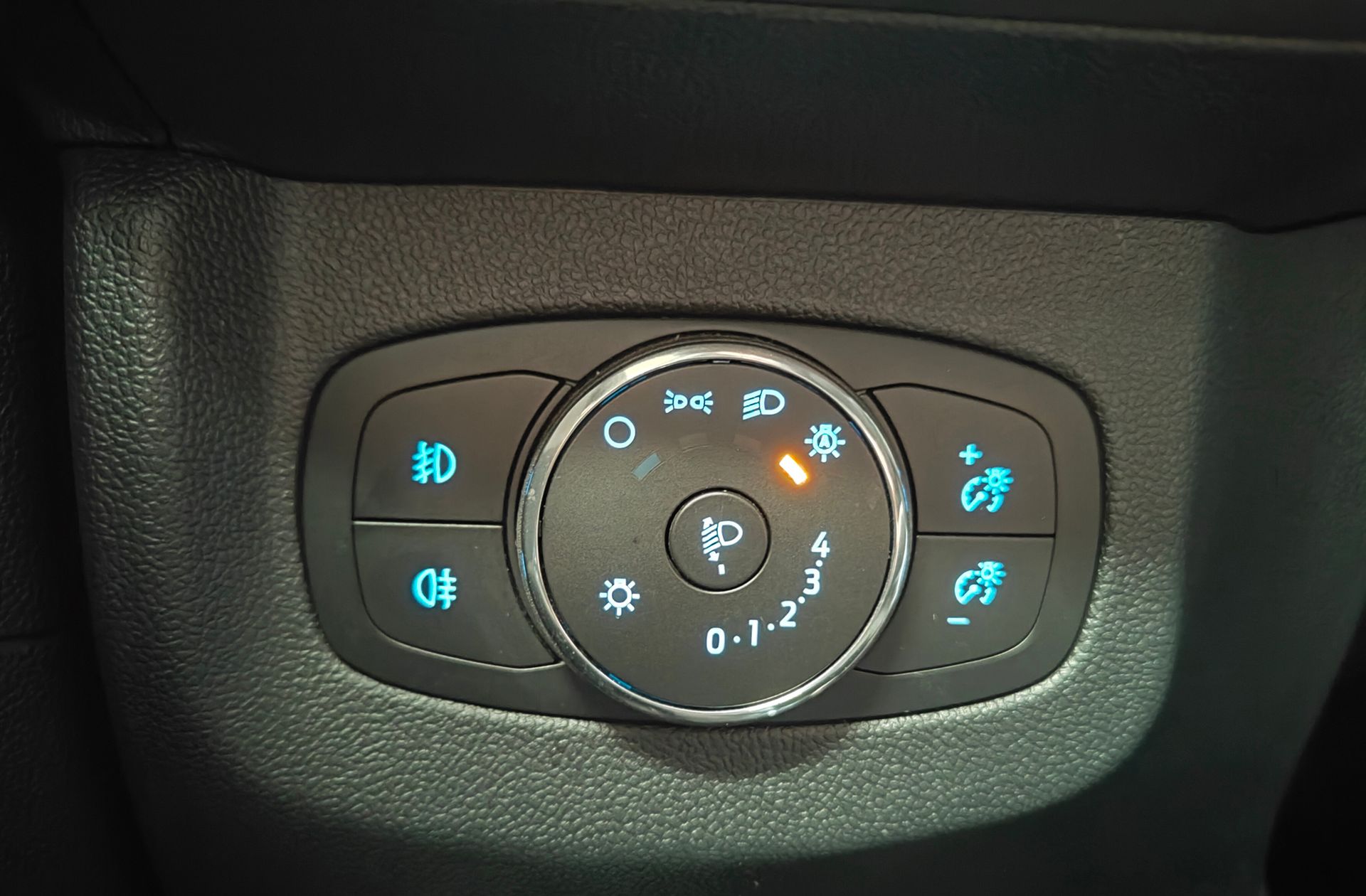 Ford Transit Furgon 1.0 EcoBoost Trend - foto 11