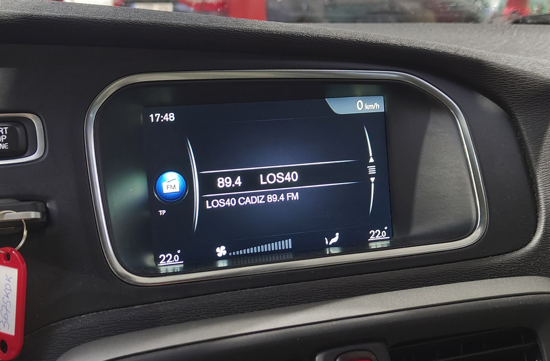 Volvo V40 D2 Momentum - foto 28