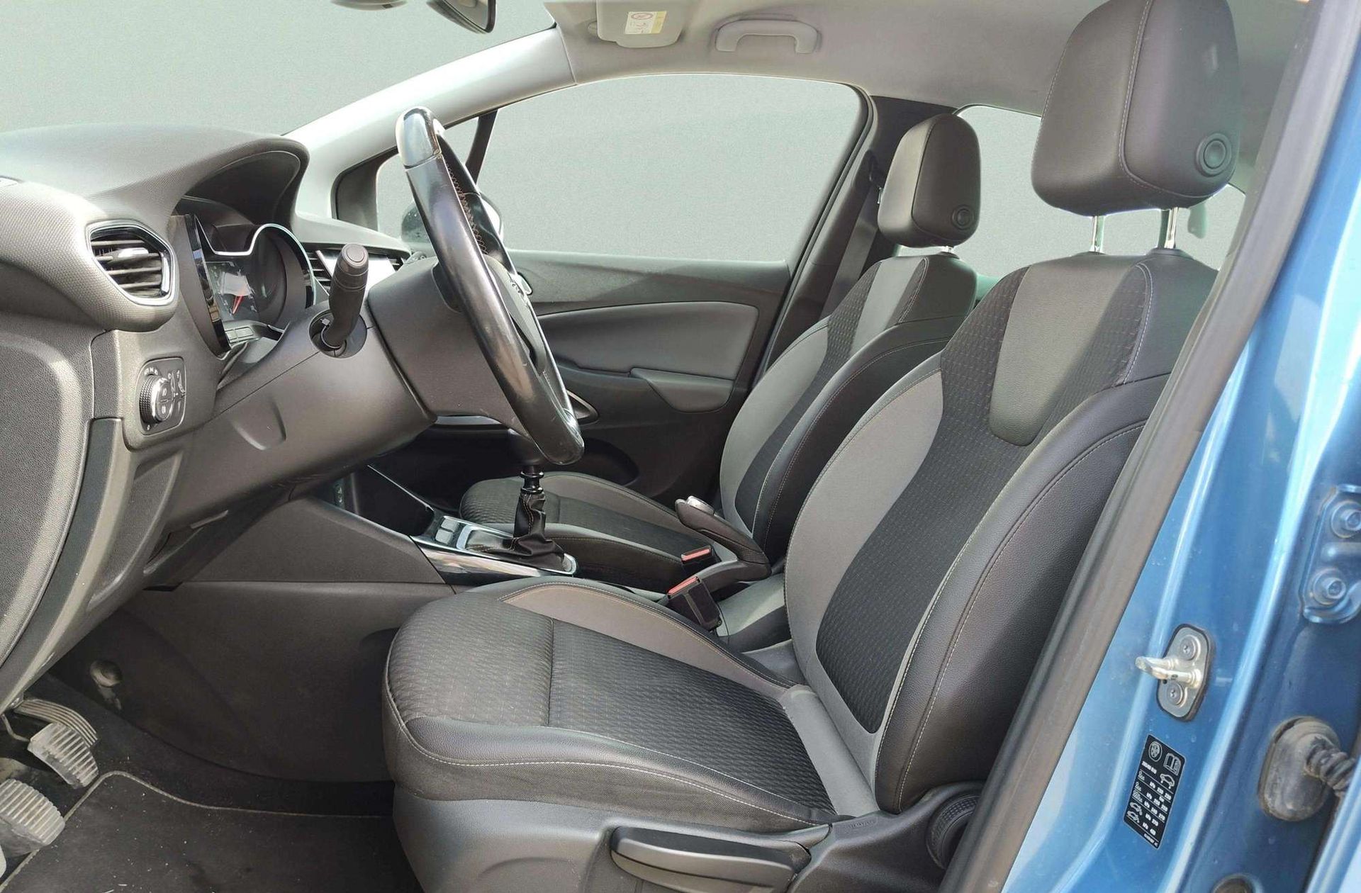 Opel Crossland 1.2 Turbo Excellence - foto 12