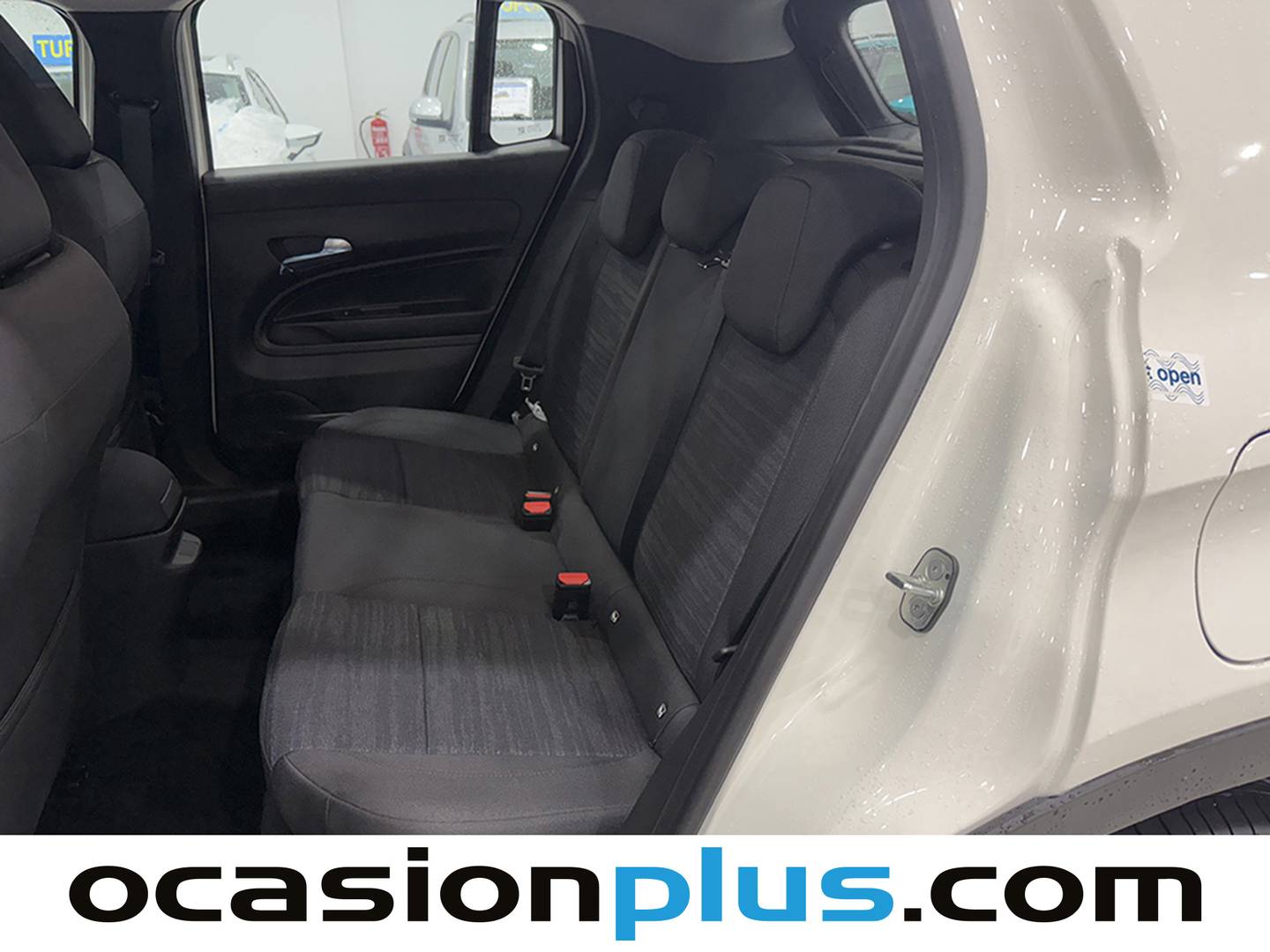 Foto asientos traseros Jeep Avenger Jeep Avenger 1.2 G Longitude (100 CV)